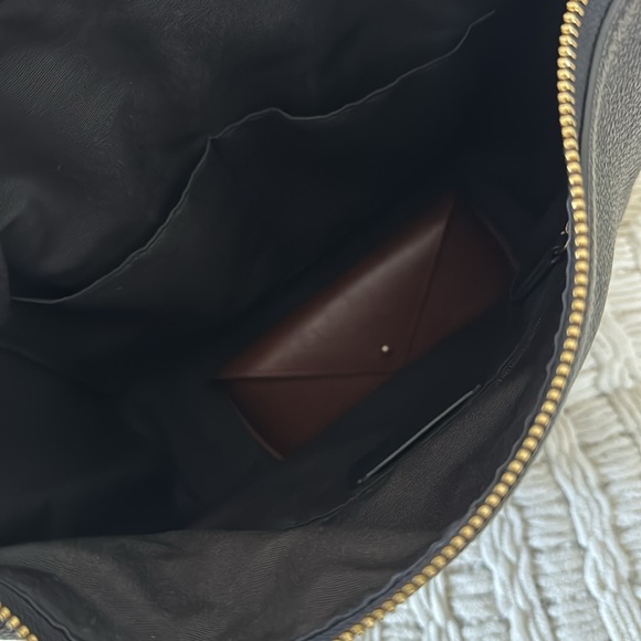 COACH•Bucket Bag - Picture 8 of 10